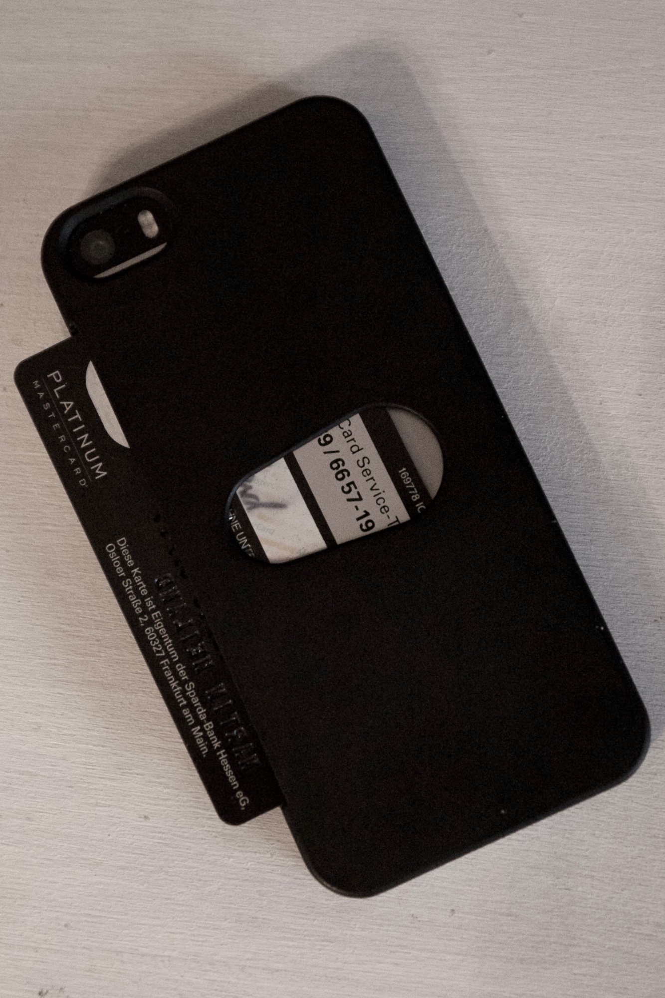iPhone SE credit card case